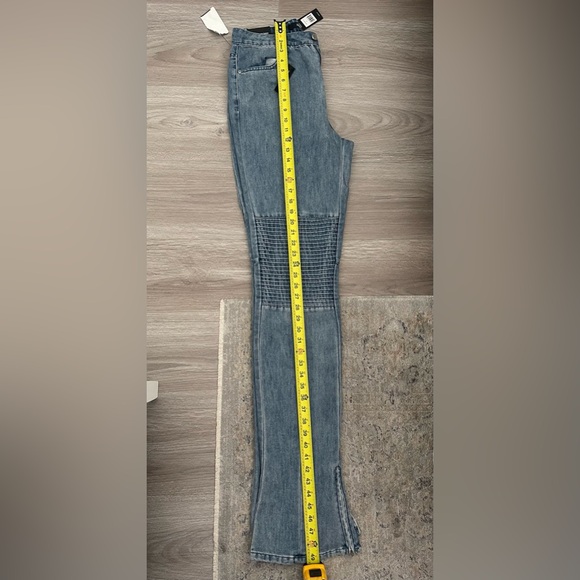 AFRM Dallas motto jean in spring blue wash - Picture 7 of 10